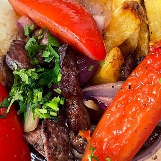 Lomo Saltado