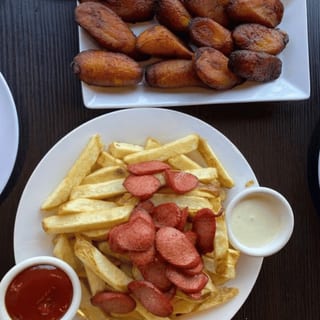 Salchipapas
