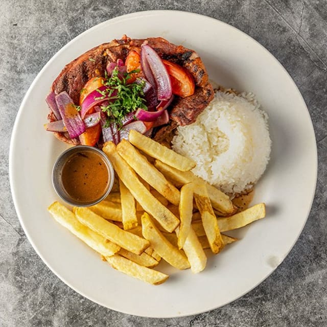 Churrasco Encebollado.